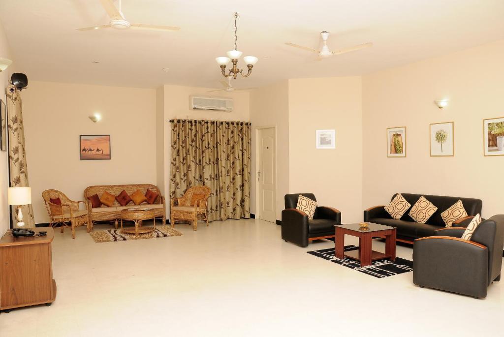 Executive Comfort Alwarpet Chennai Exterior photo